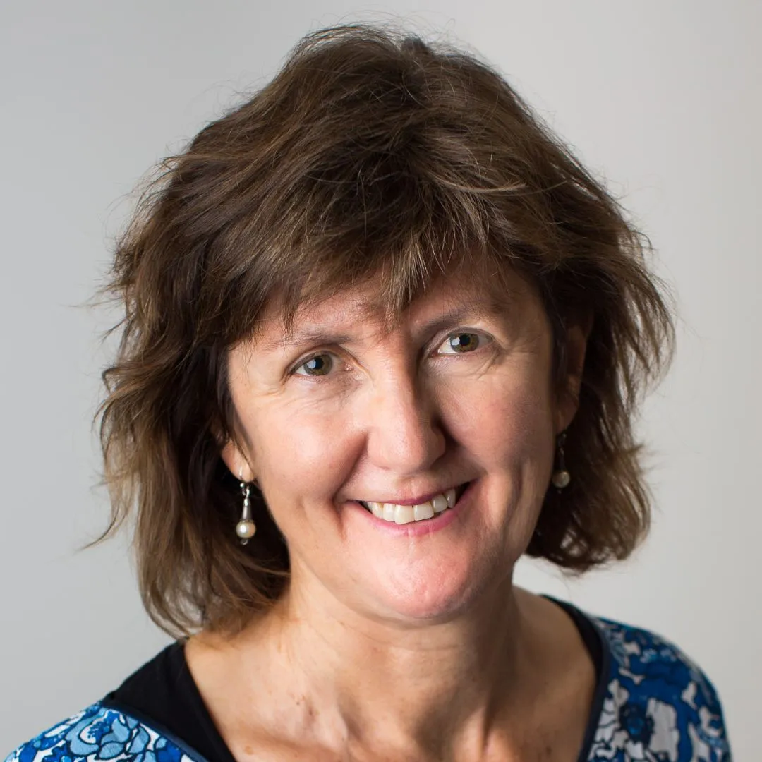 Dr Jane Renwick Dr Jane Renwick